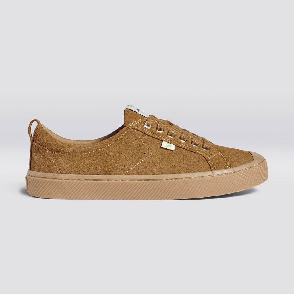 OCA LOW Cariuma Low Top Daim All Camel Homme | QSM-5220579